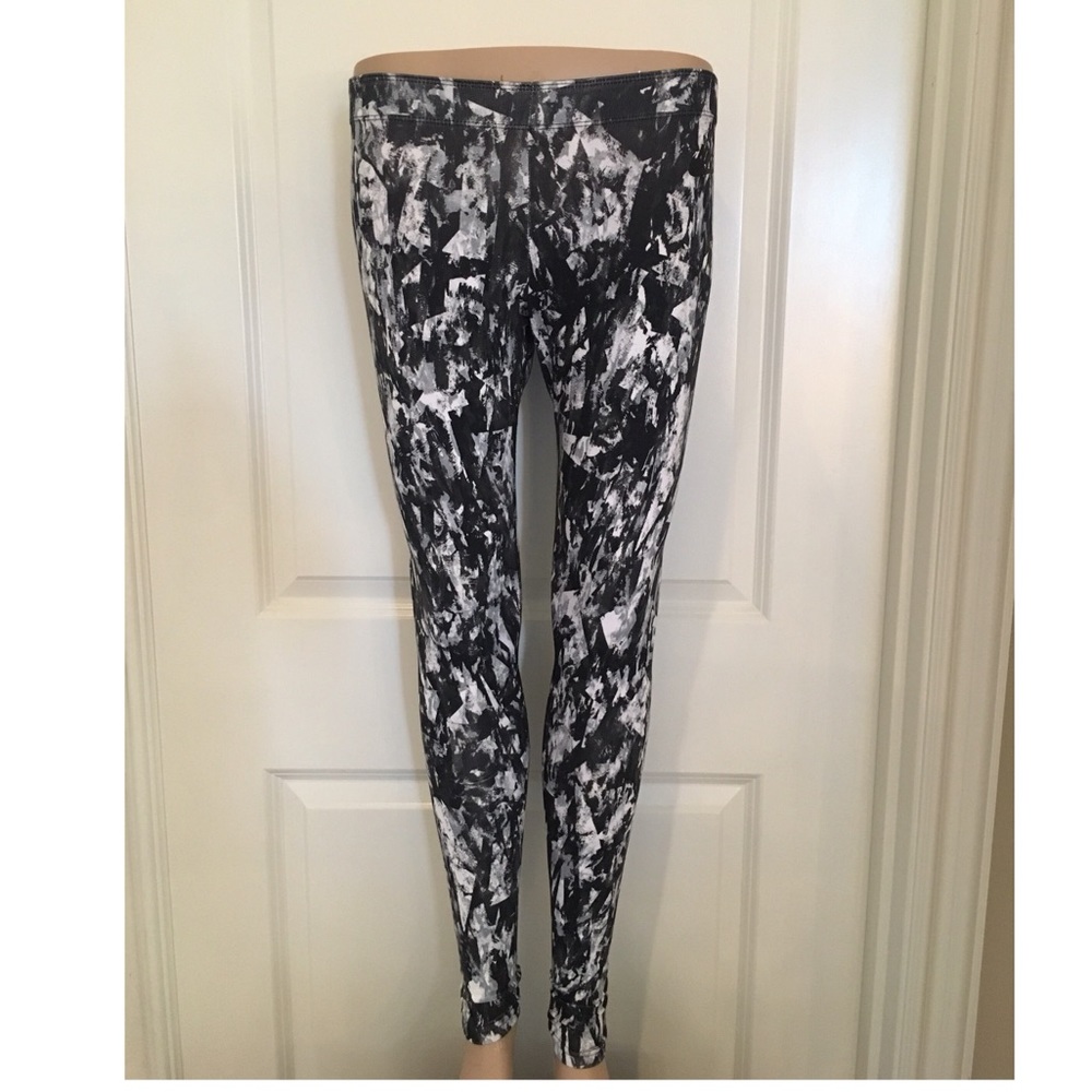 Women’s Nike Leg See Mishmash